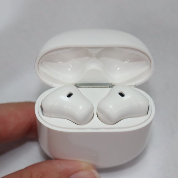 Bluetooth 5.0 AirPlus Wireless Earbuds - Picture 5 of 10